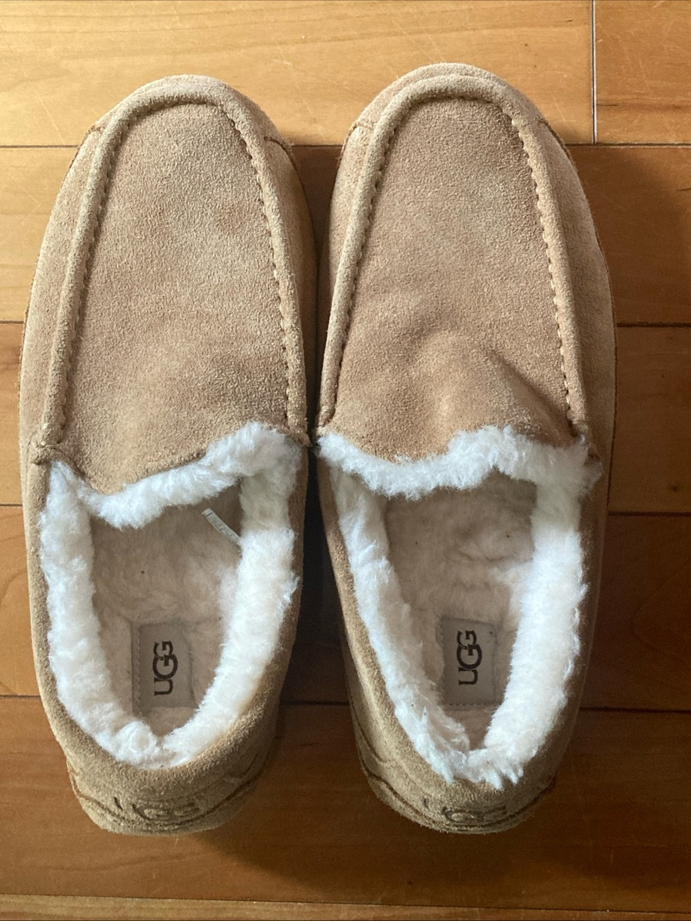 UGG Men's Tan Suede Ascot suede Slippers mocassins men’s size 12 NEW - Picture 4 of 6